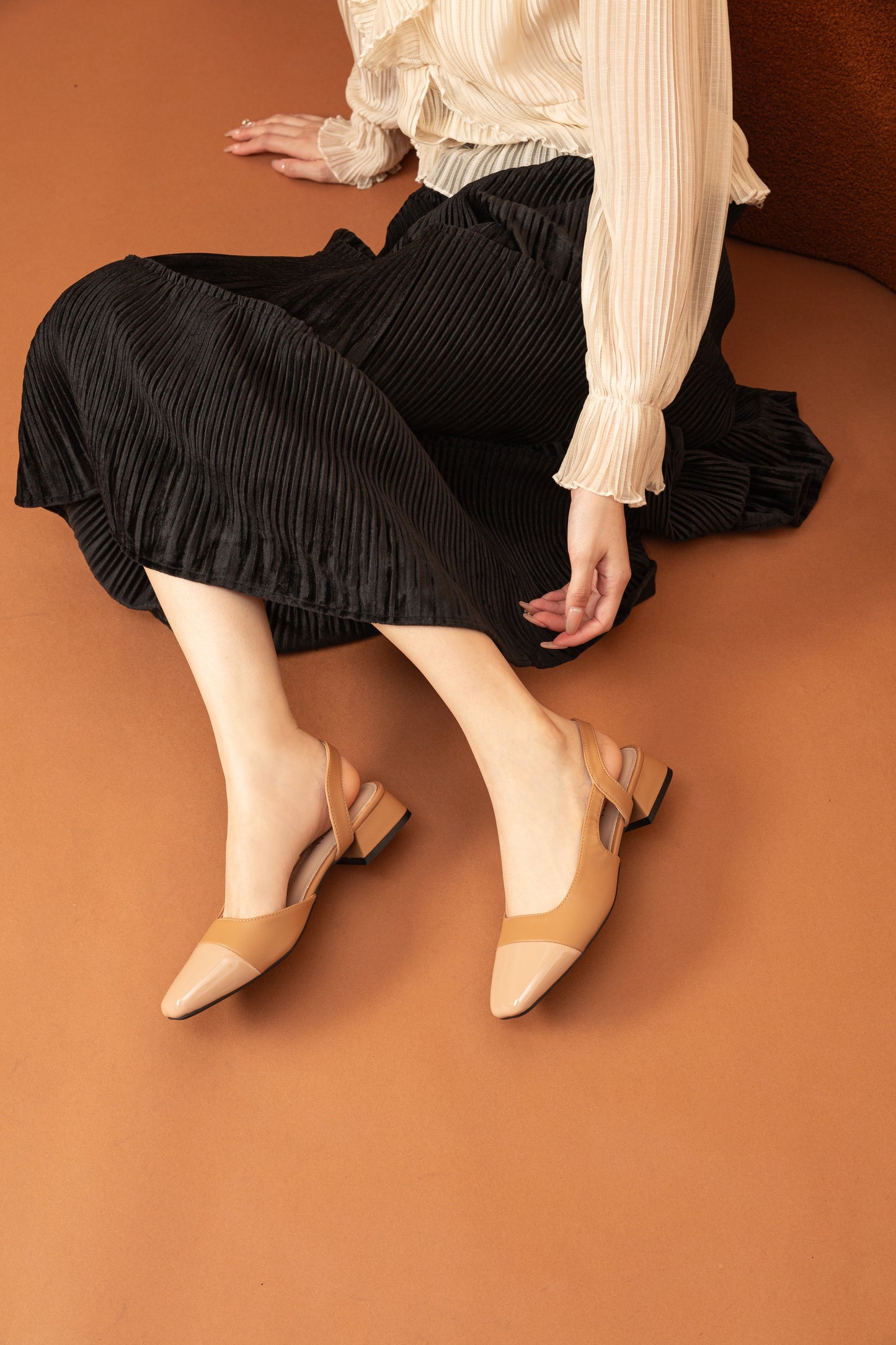 VDEN Women Square Toe Buckle Block Heel Shoes Sling back 1.2INCH/3CM X7921-1 Low Heel Gentle Lady San