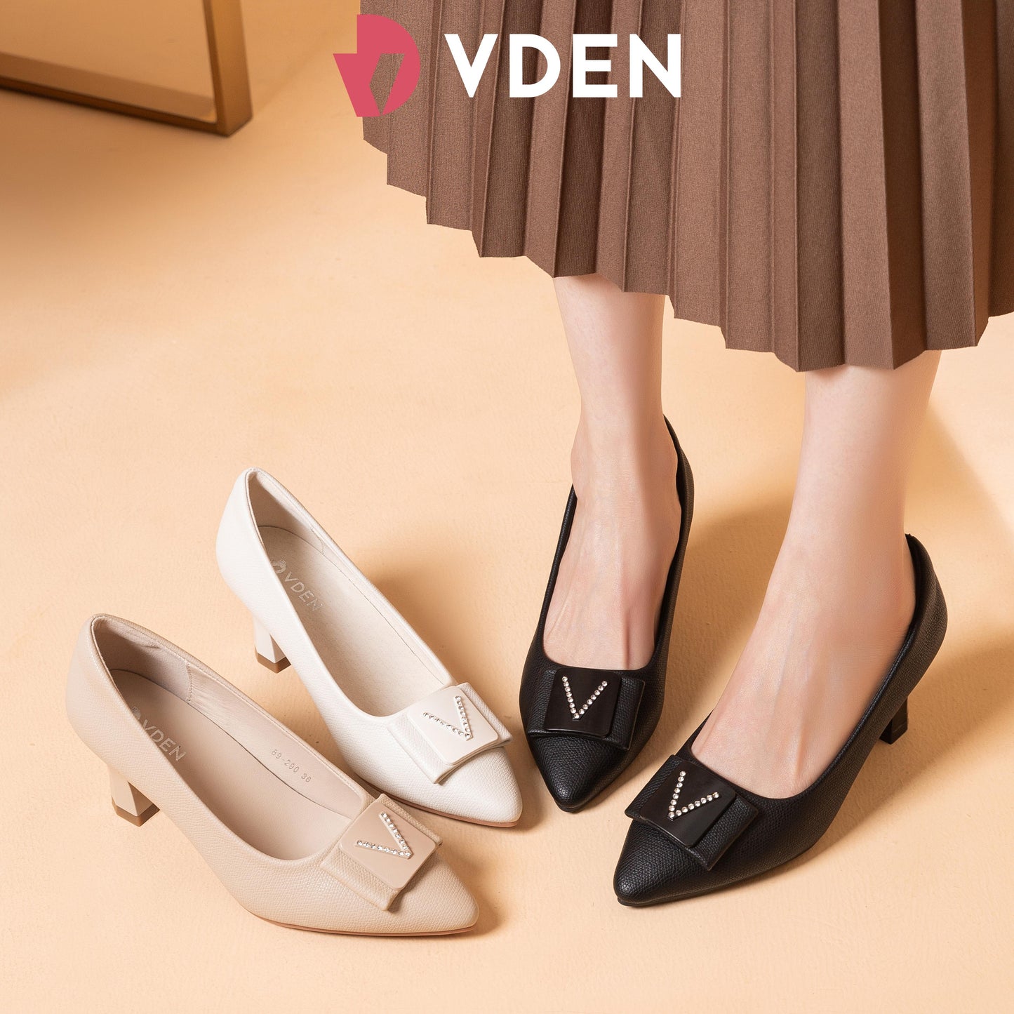 VDEN Elegant Chunky Pointed Toe Heels For Women 2.5INCH/6.5CM 89-290 Office Simple Thick Heel Shoes Rhinestone Decoration