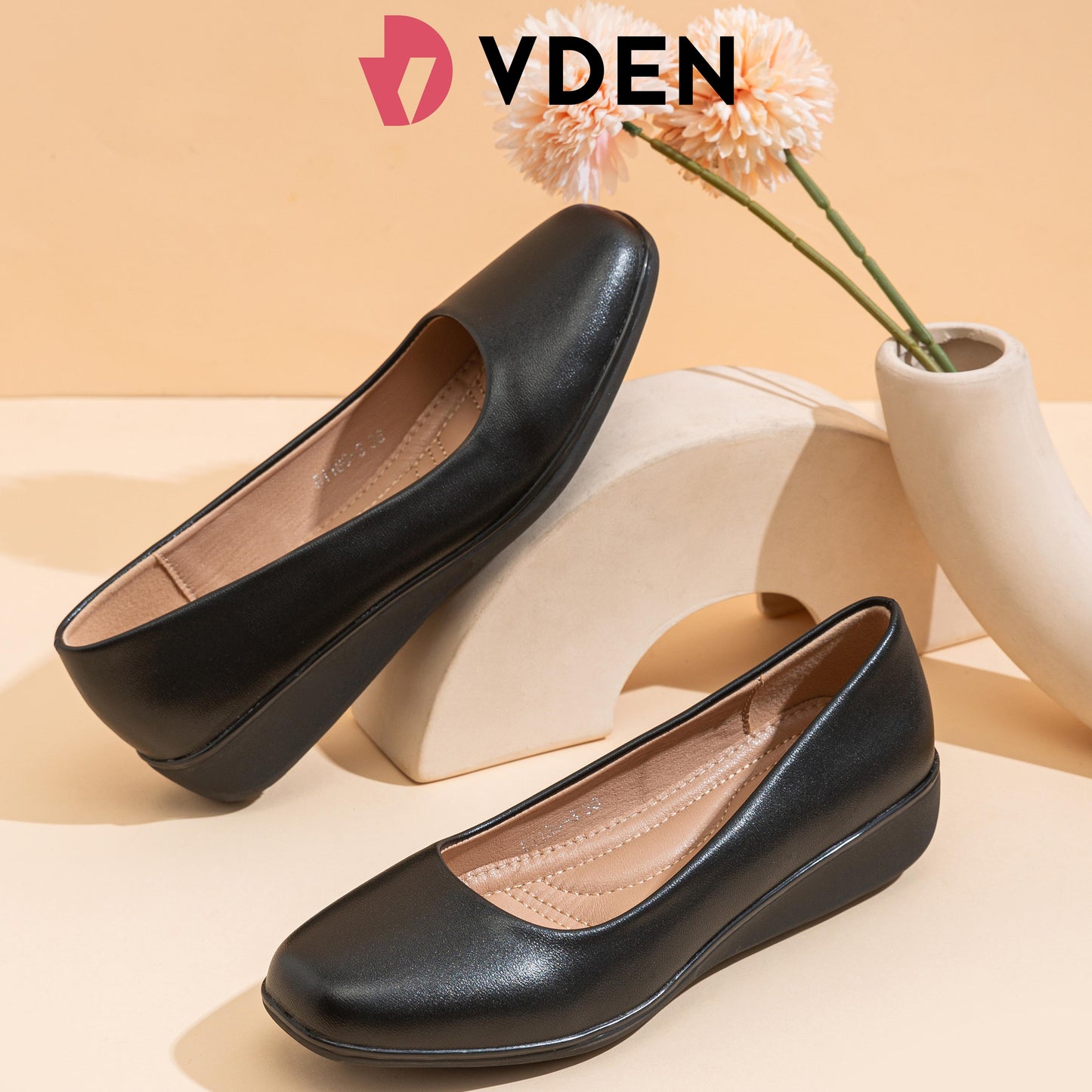 VDEN Women's Low Heel Shoes Leather Shoes 1.4INCH/3.4CM B1180-3 Black Wedges Office School Shoes For Women Women's Round Toe Thick Heel Office Black Shoes Student Black Shoes Korean Style Simple Commuter Shoes Comfortable Black Shoes Black Slip-on Shoes
