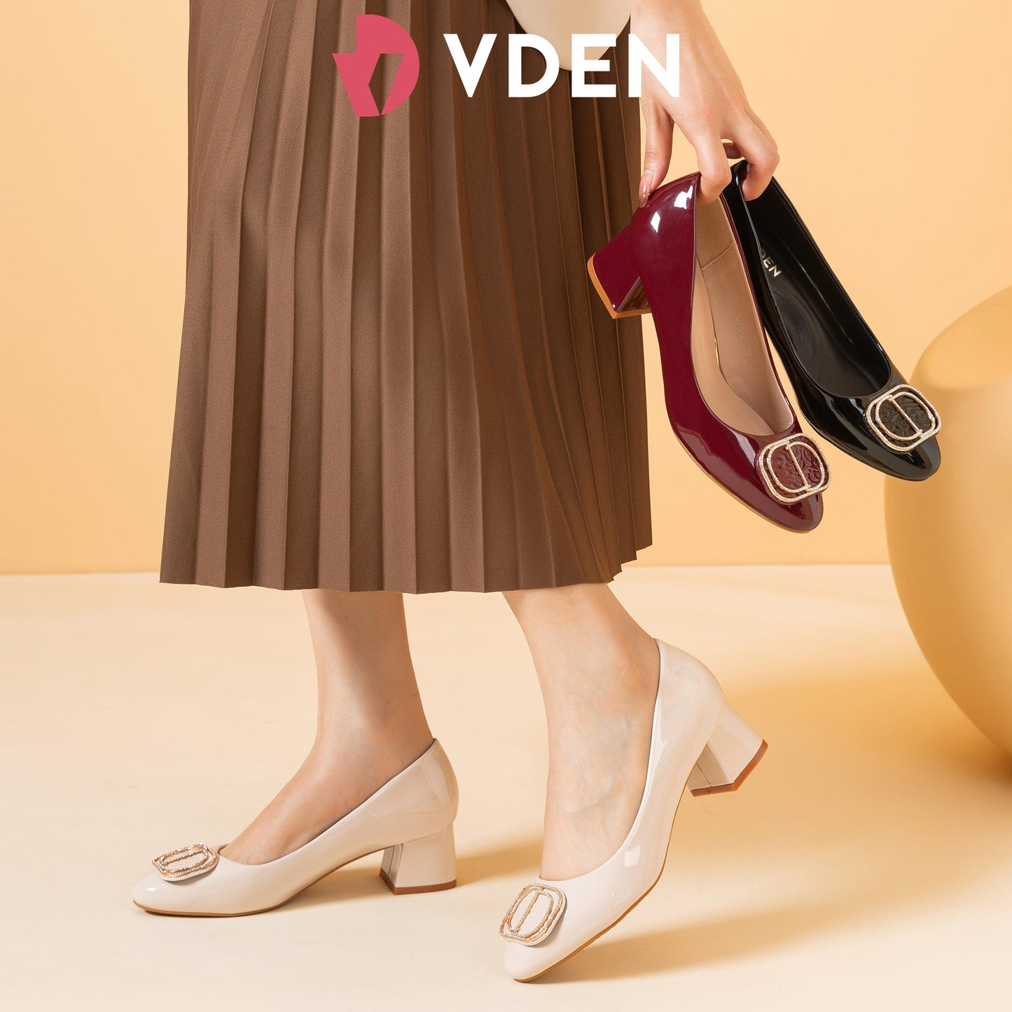 VDEN Round Toe Women's Slip On Metal Buckle Patent Chunky Low Heel Pumps Shoes 1.9INCH/4.8CM 1386-23 Chunky Heel Slip-on Shoes For Women Office Thick Heel Shoes With Rhinestones Old Money Style Heels Elegant Women's Shoes High-end Women's Shoes