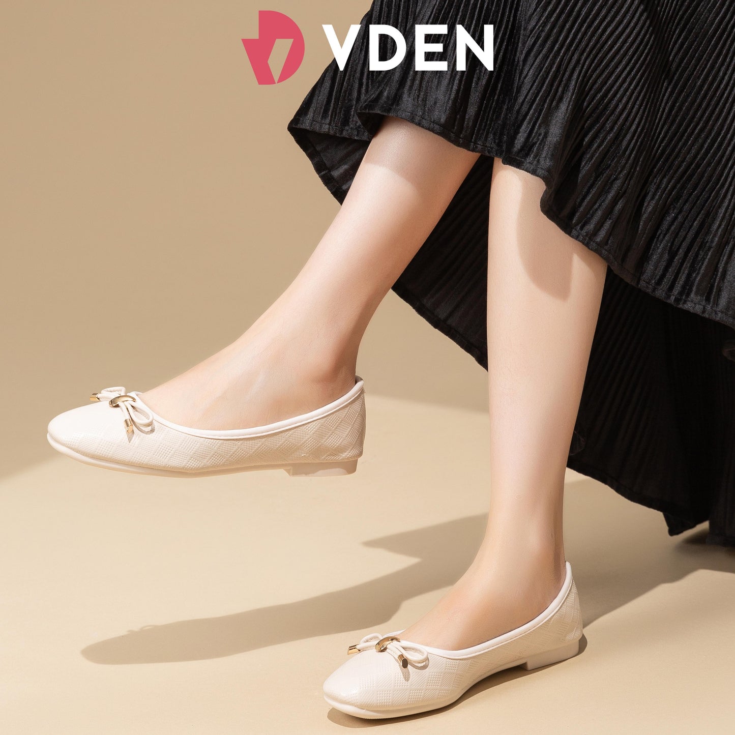VDEN Round Toe Diamond Pattern Doll Shoes Slip-on Women's Flat Shoes 0.5INCH/1.2CM 926-956 Doll Shoes Ribbon Leather Flat  Shoes For Women Comfort Walking Shoes
