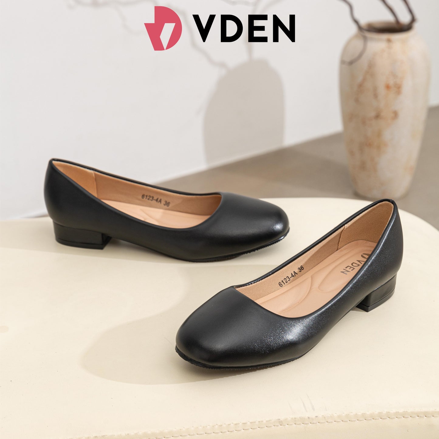 VDEN Women's Black Leather Low Heel Pumps 1INCH/2.5CM 6123-4A Comfortable Slip-On Office Formal Work Shoes Anti-Slip Round Toe Casual Flats Women's Round Toe Black Leather Block Heel Pump Shoes Women's Formal Black Leather Shoes Office Work School Shoes