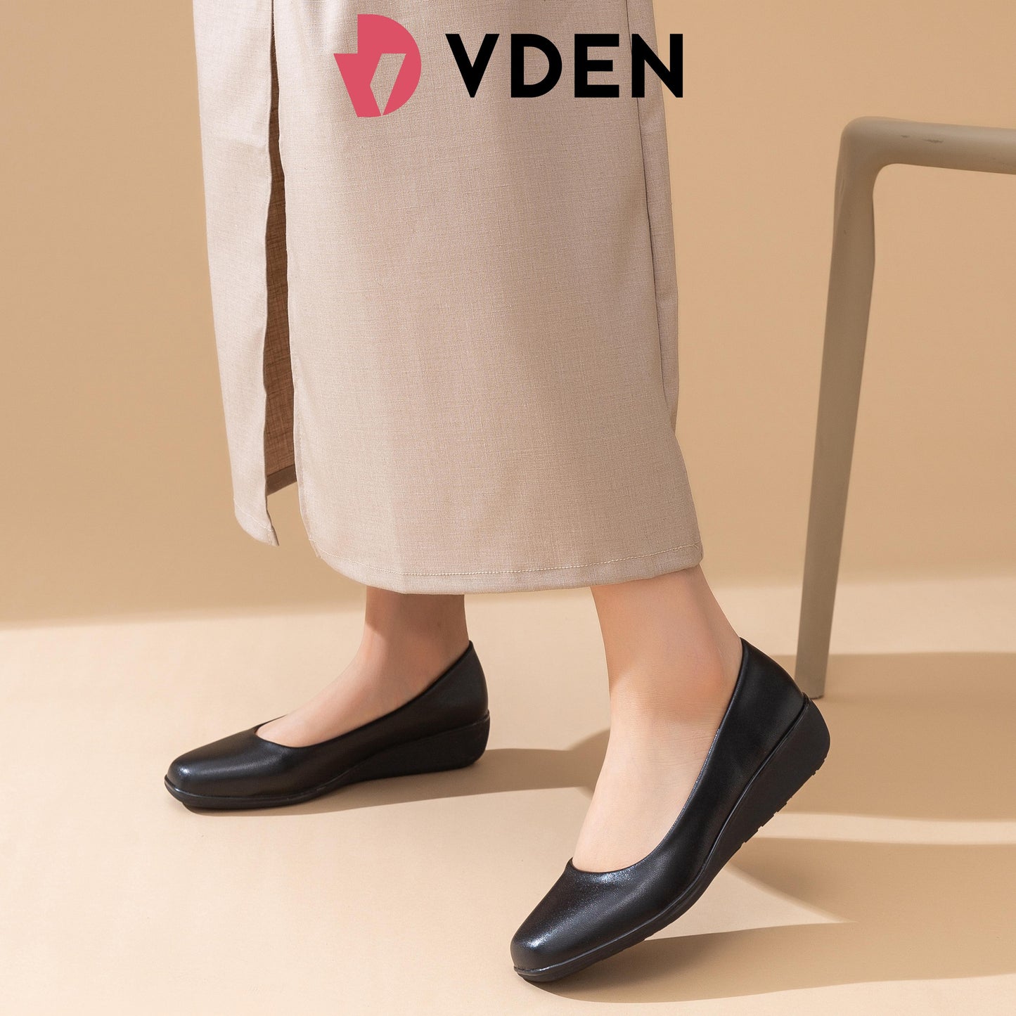 VDEN Women's Low Heel Shoes Leather Shoes 1.4INCH/3.4CM B1180-3 Black Wedges Office School Shoes For Women Women's Round Toe Thick Heel Office Black Shoes Student Black Shoes Korean Style Simple Commuter Shoes Comfortable Black Shoes Black Slip-on Shoes