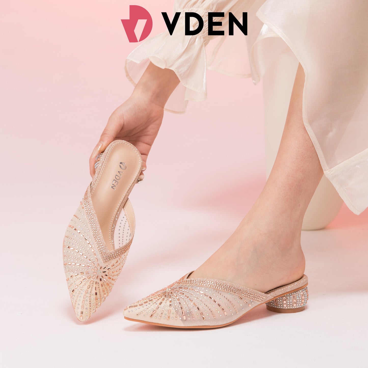 VDEN Pointed Toe Heels Sandal 608-A3-8 Mules Half Slippers For Women Summer Thick Heel Outer Wear 2024 New Style Genuine Leather Rhinestone Fashion Pointed Toe Medium Heel Sandals For Women