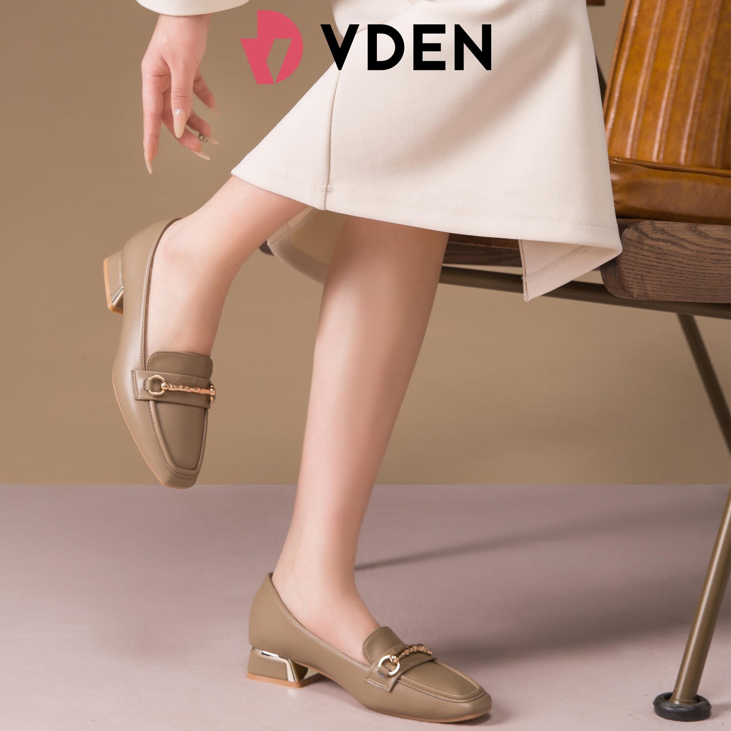 VDEN Square-toe Loafers For Women (F78-284) Slip-Ons 2024 New Retro Genuine Leather Thick Heel French Super Soft Loafers For Commuting Fo Work Shoes