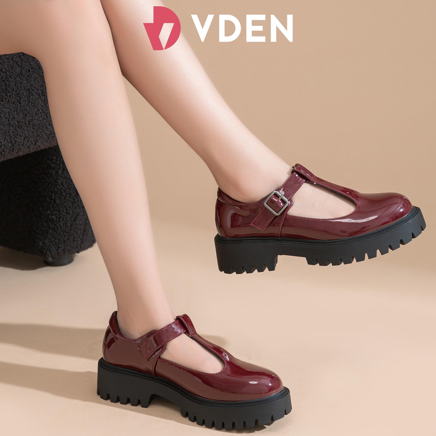 VDEN Mary Jane Shoes Women Platform Round Toe Chunky Heel T-Strap 1.6INCH/4.2CM 478A-7 College Style Patent Leather Thick-soled Loafers Solid Color Women's Leather Shoes