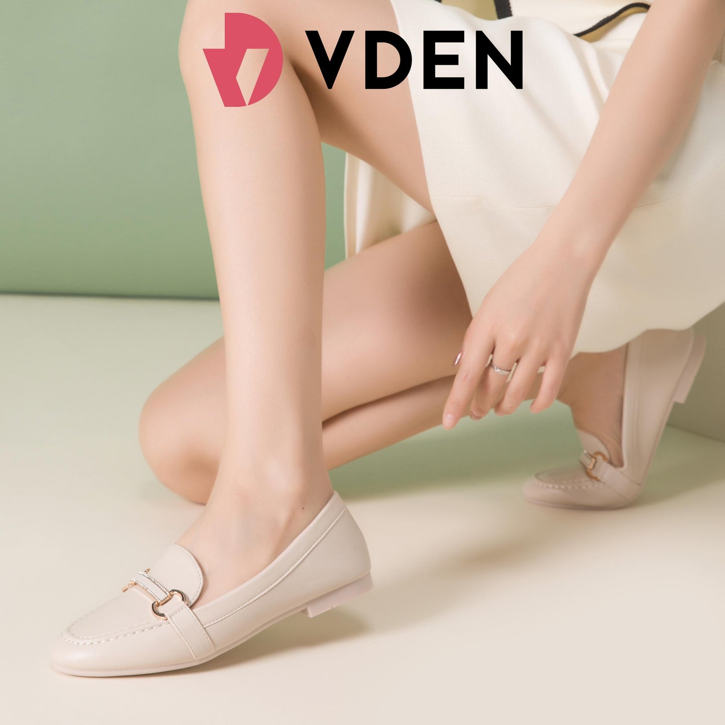 VDEN Women 666-59 Simple Matte Flat Loafers Flat Heel (Less than 1 cm)