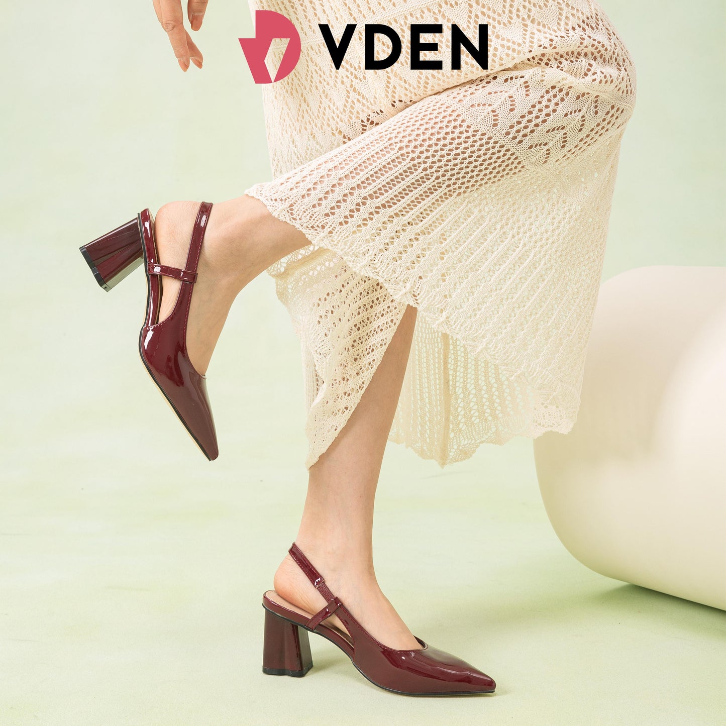 VDEN Women Slingback Block Heels Patent Leather Pointed Toe Mary Jane Pumps Office Work Shoes Kasut Wanita Ready Stock 2.5INCH/6.3CM (Foot Width Add 1 Size) B668-15 Women's Patent Leather Pointed Toe Single Strap Chunky Heels For Women
