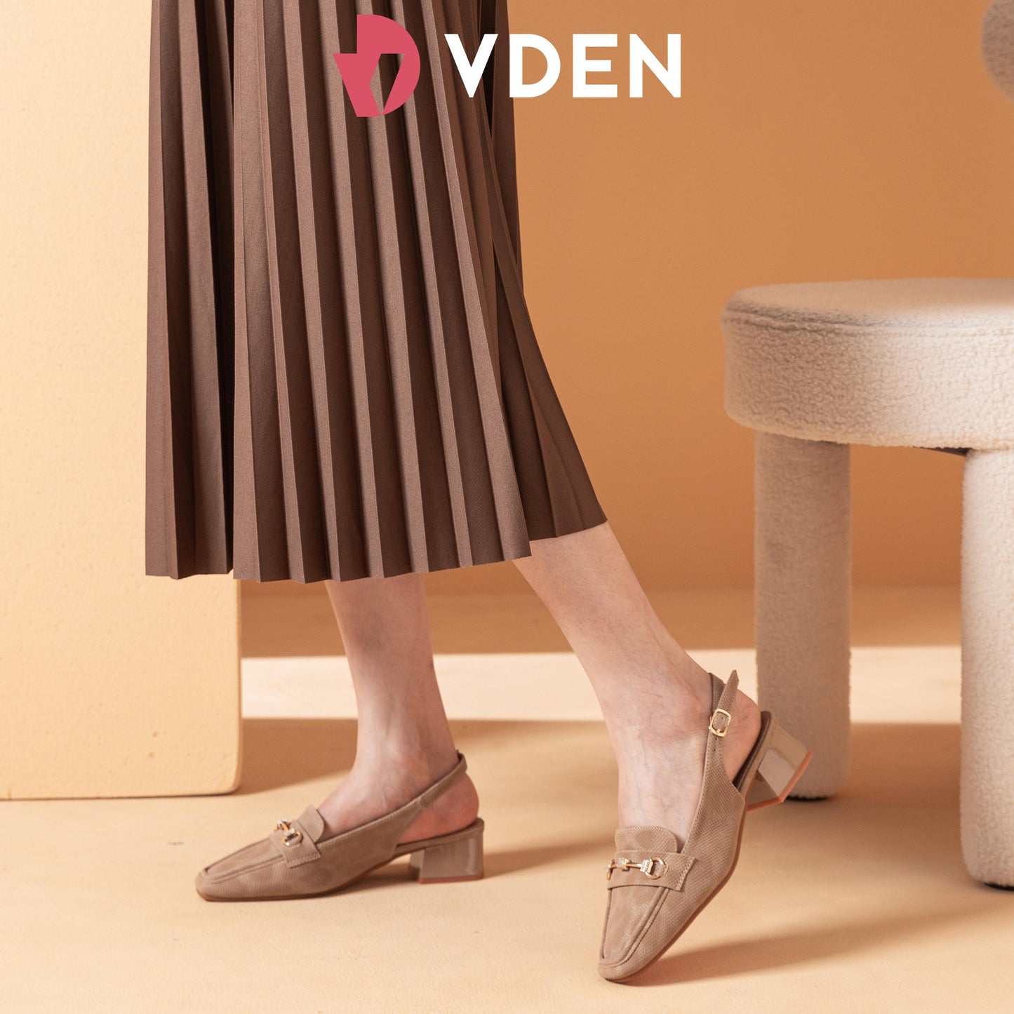 VDEN Leather Buckle Strap Mid Heel Pumps For Women 1.4INCH/3.7CM 78-349 Office Old Money Style Sandals Slingback Block Heels Women Shoes