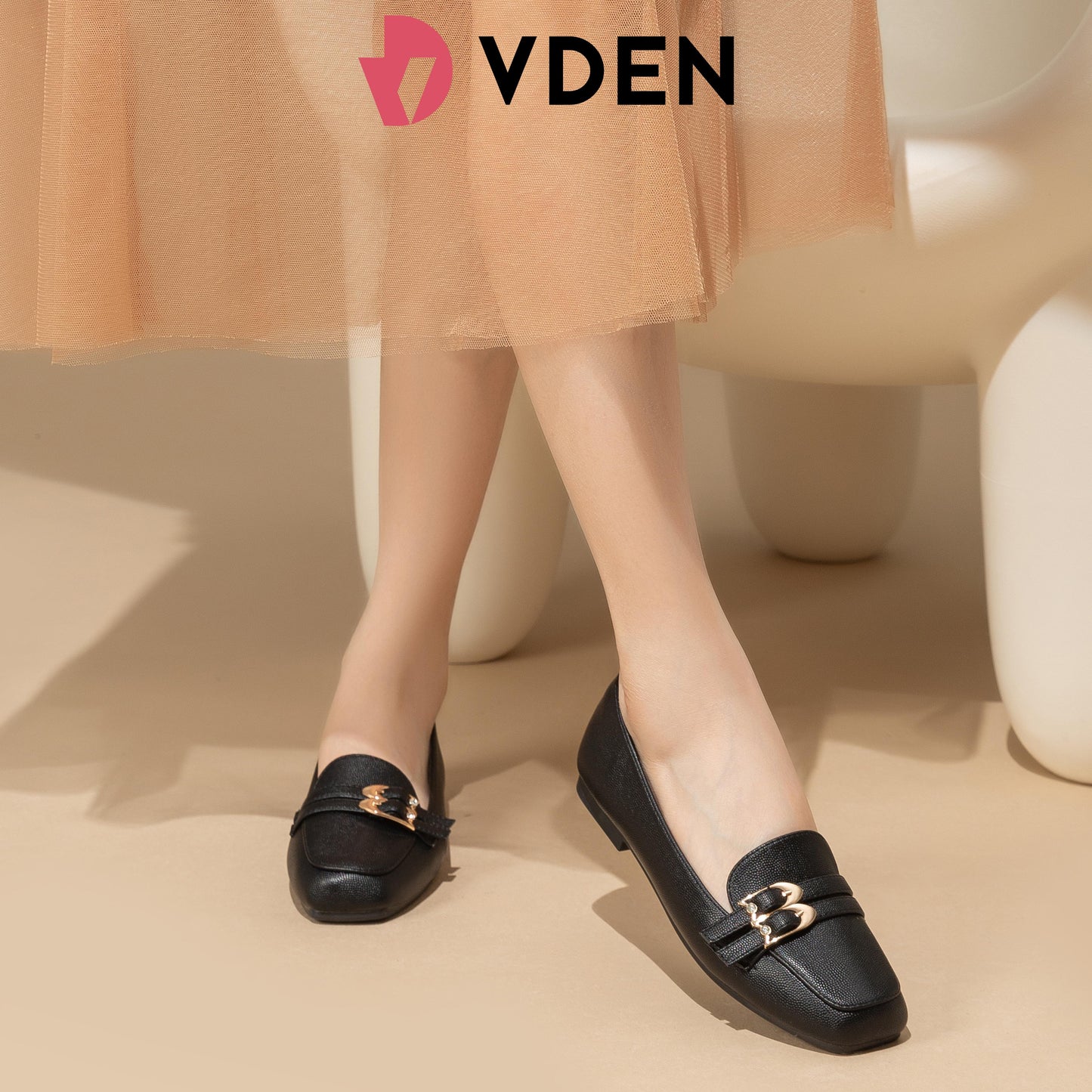 VDEN Loafer Shoes For Women Tone Metal Decor Square Toe Linen Flats 0.4INCH/1.1CM 2169-68 Comfort Footwear Square Toe Slip On Shoes For Women Office Women Low-heeled Loafers British Style Simple Slip-on