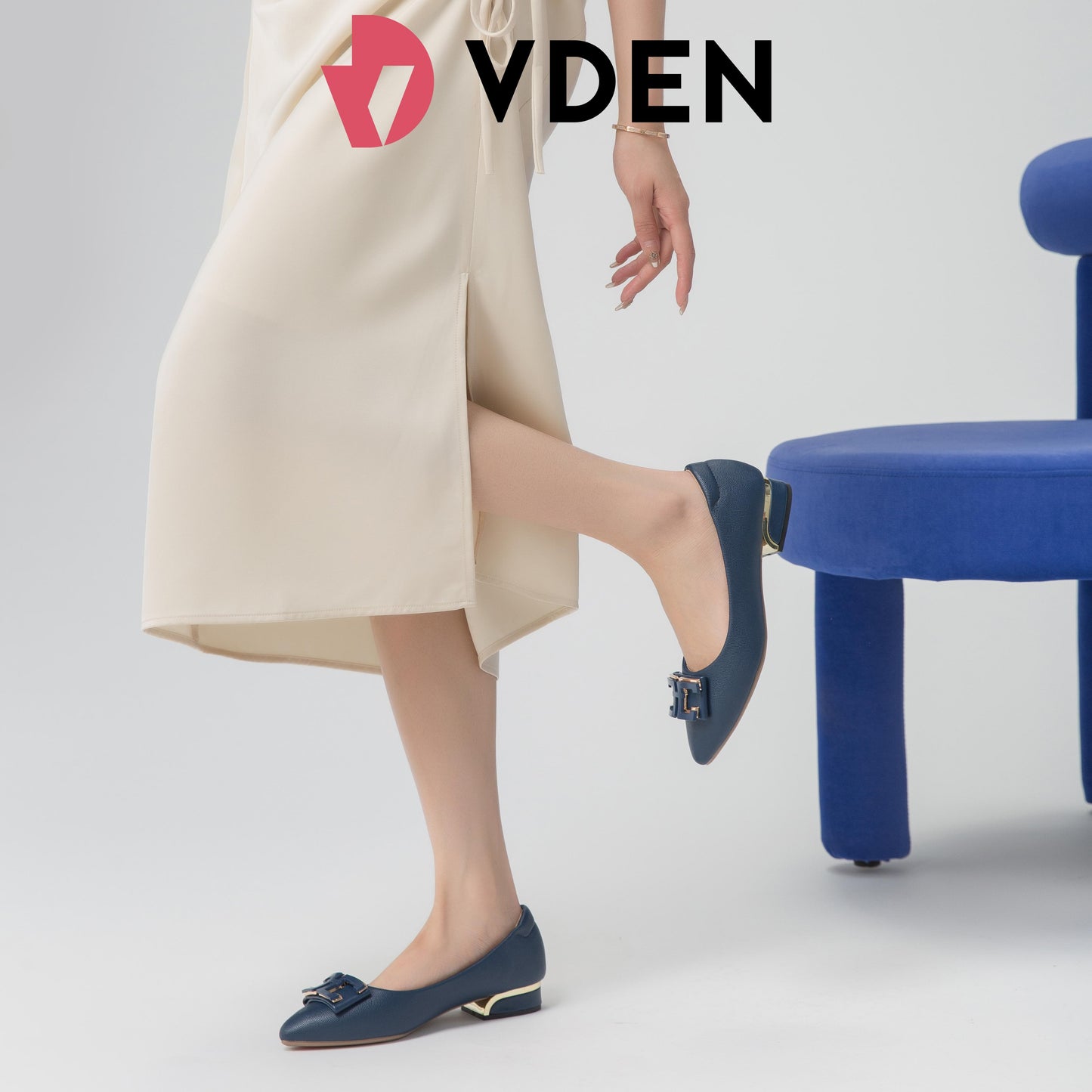VDEN Pointed Toe Low Heel (1INCH) Shoes Stylish Commuter Slip-on Shoes 1288-595