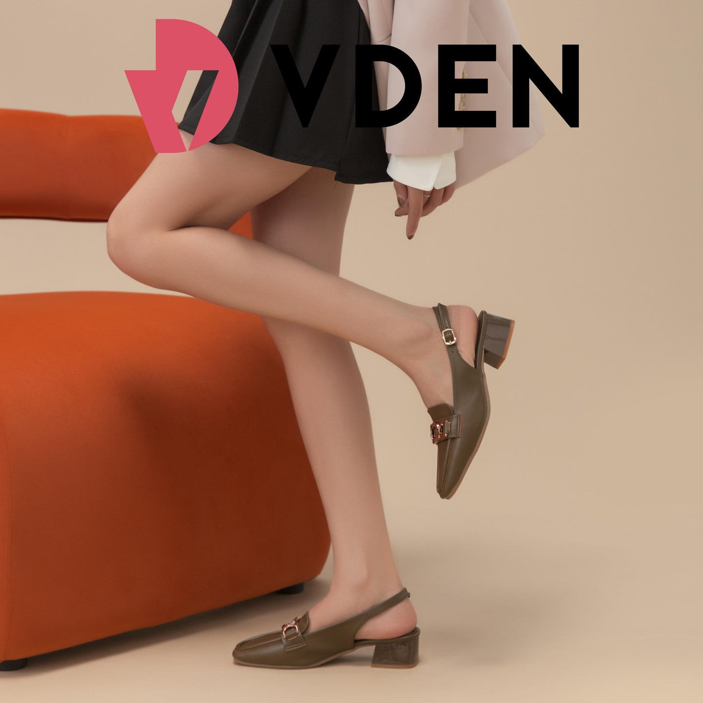 VDEN Buckle Back Strap Mid Heel Pumps F78-145 Walking Shoes Sandal Old Money Style