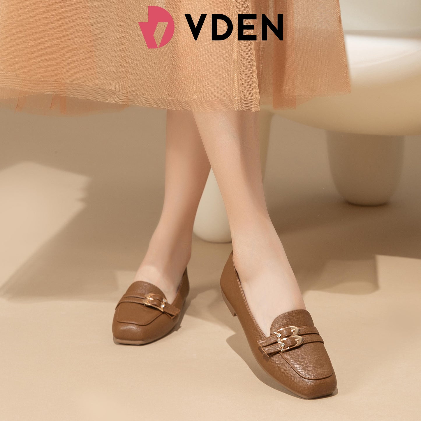 VDEN Loafer Shoes For Women Tone Metal Decor Square Toe Linen Flats 0.4INCH/1.1CM 2169-68 Comfort Footwear Square Toe Slip On Shoes For Women Office Women Low-heeled Loafers British Style Simple Slip-on