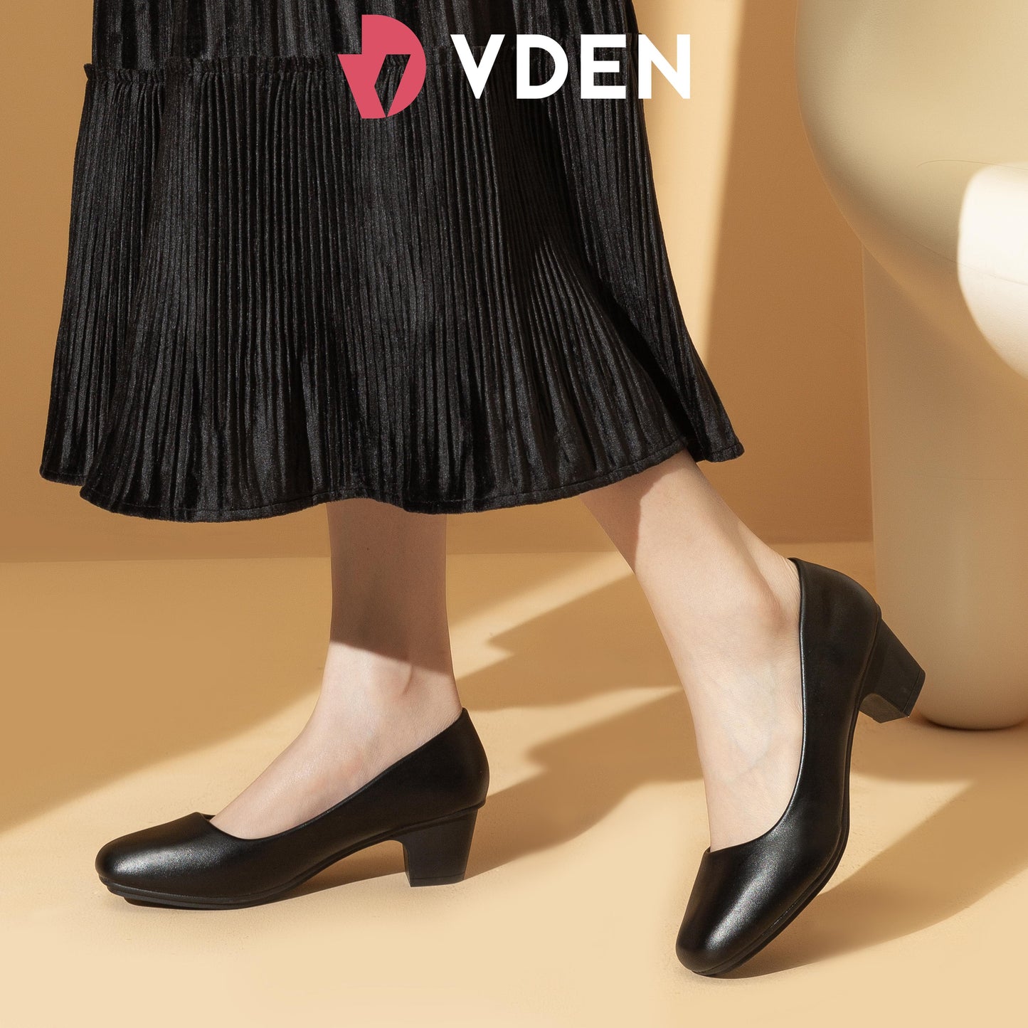 VDEN Women's Low Chunky Heels Pumps Comfortable Square Toe Dressy Work Shoes 1.7INCH/4.5CM 6753-1/777-1 Office School Black Heels Thickened Comfortable Insole Square Round Heels Elegant Footwear