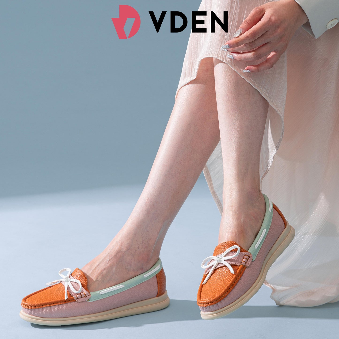 VDEN Lightweight Loafers With Color Block Design For Women 1INCH/2.5CM 6678-802 Ladies Flat Loafers With Stylish Design