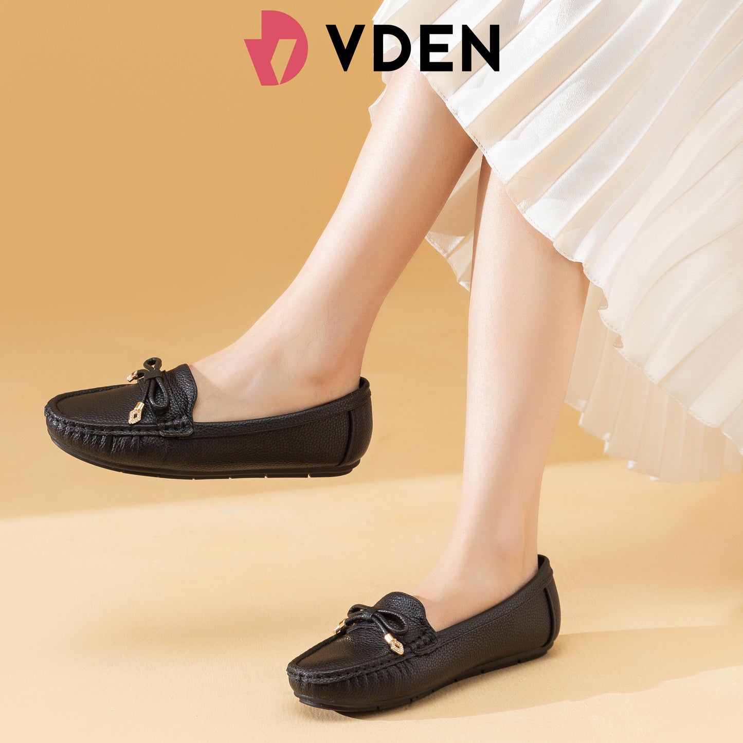 VDEN Women‘s Flat Slip-on Loafers Cream Chalk Leather Shoes For Women 0.8INCH/2CM Z6678-Z7B VDEN Ladies Loafers Shoes Women‘s Flats Pumps Slip On Office Work School Shoes Square Toe Flat Loafers Slip On With Rhinestones For Commuting Office Women's Shoes