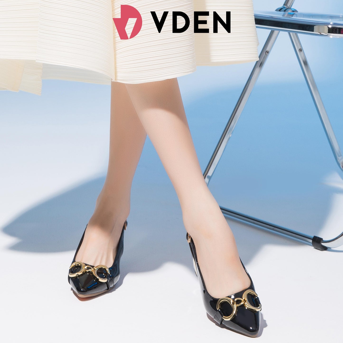 VDEN Women's Classy Stiletto Pointed Shoes 2INCH/5.3CM Patent Leather Block Heels Buckle Back Strap Mid Heel Pumps 525-37 Comfort