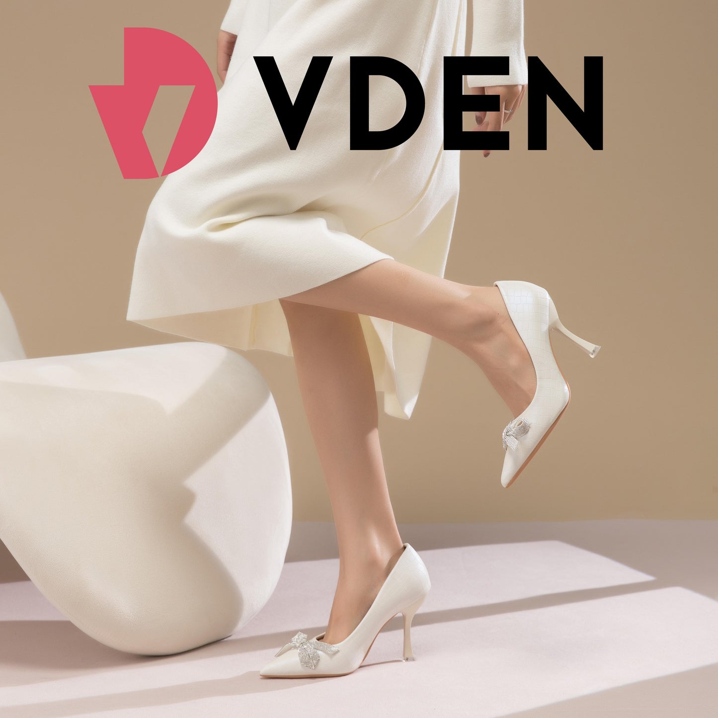 VDEN Bow Pointed High Heeled Shoes (3.5INCH) (Minus Size) 960-2 Buy 1 Size Smaller