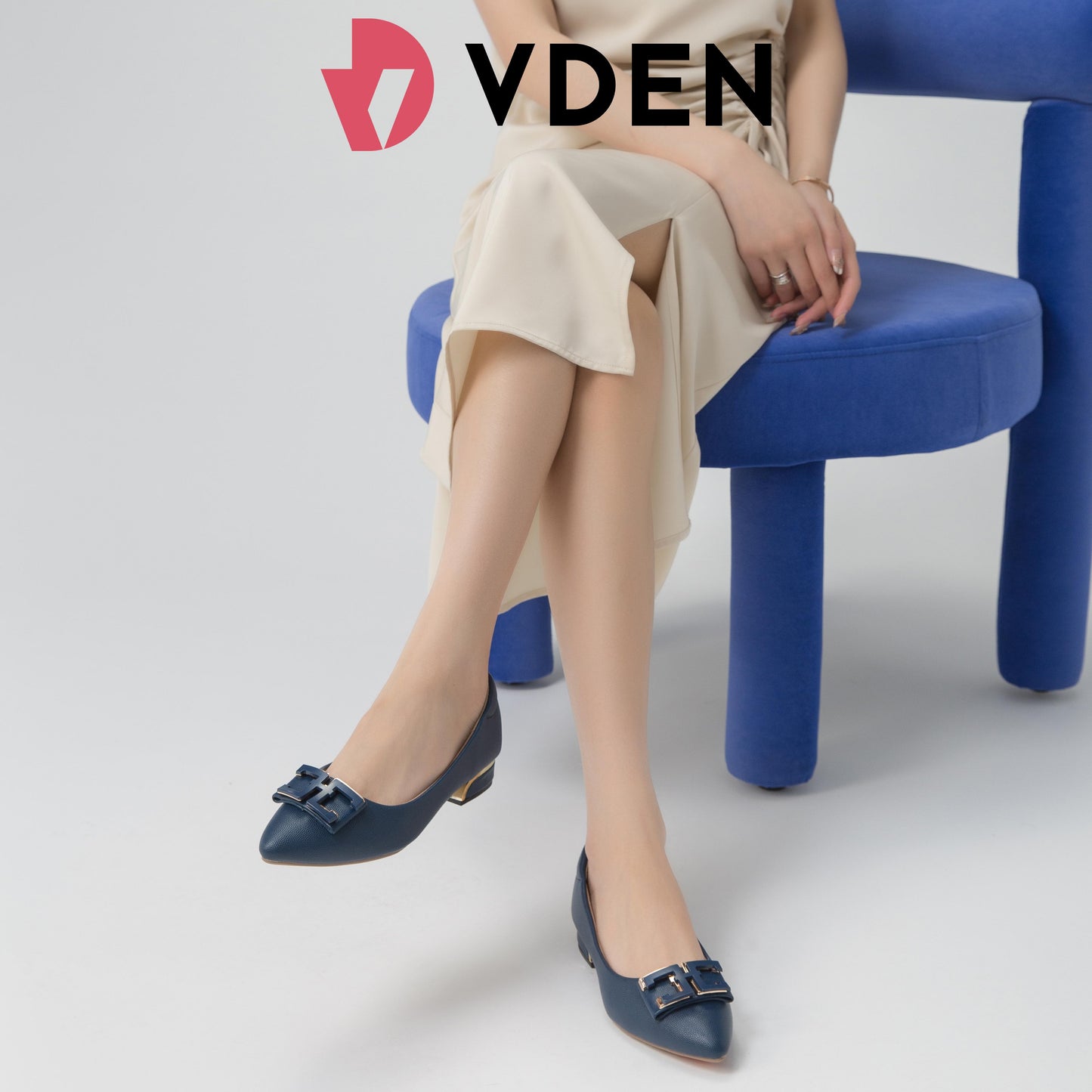 VDEN Pointed Toe Low Heel (1INCH) Shoes Stylish Commuter Slip-on Shoes 1288-595