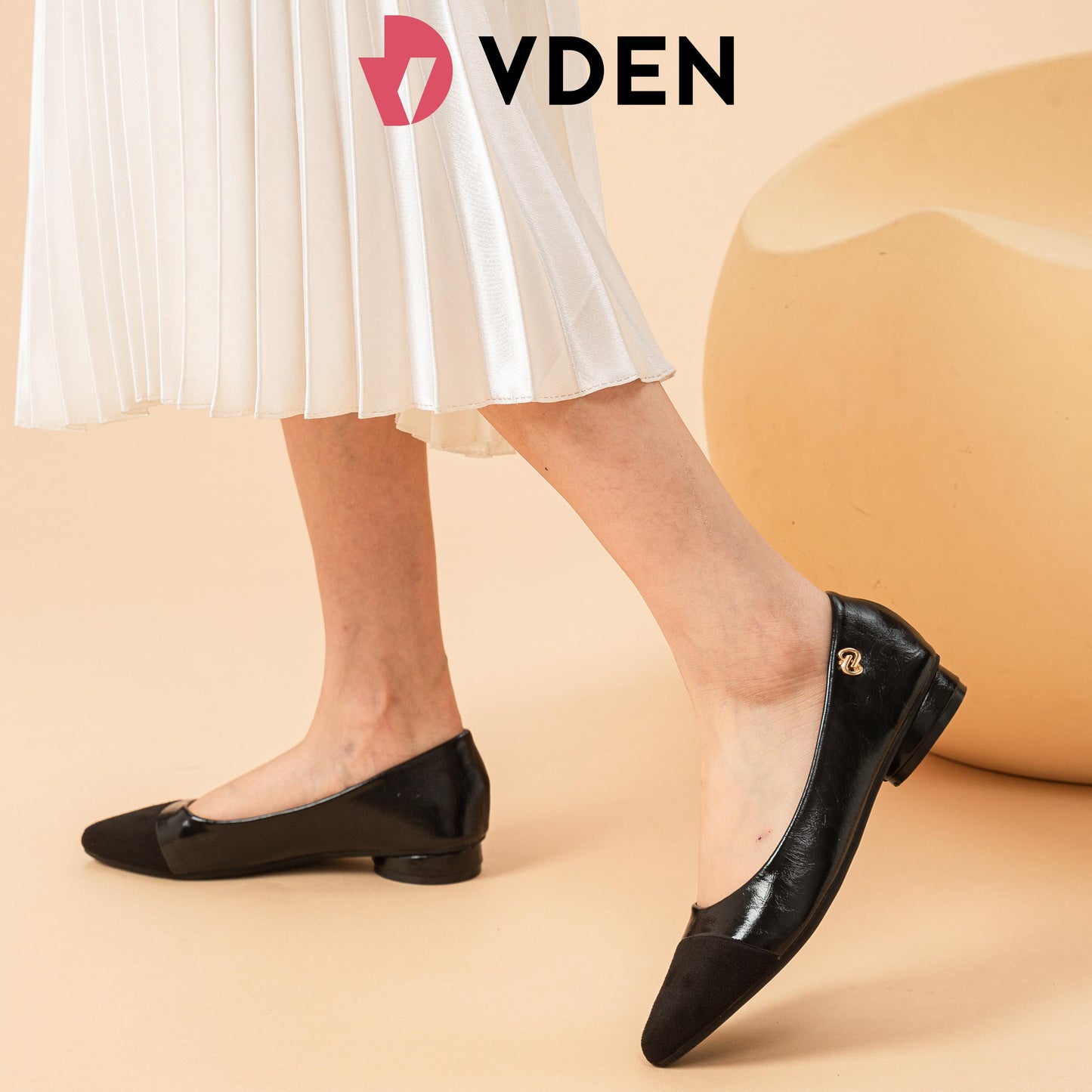 VDEN Minimalist Pointed Toe Color Block Flats 0.7INCH/1.9CM A021-8 Retro Two-Tone Low Heel Pumps Fashionable Women's Pointed Toe Flat Shoes Fashionable Women's Pointed Toe Flat Shoes Fashionable Women's Pointed Toe Flat Shoes