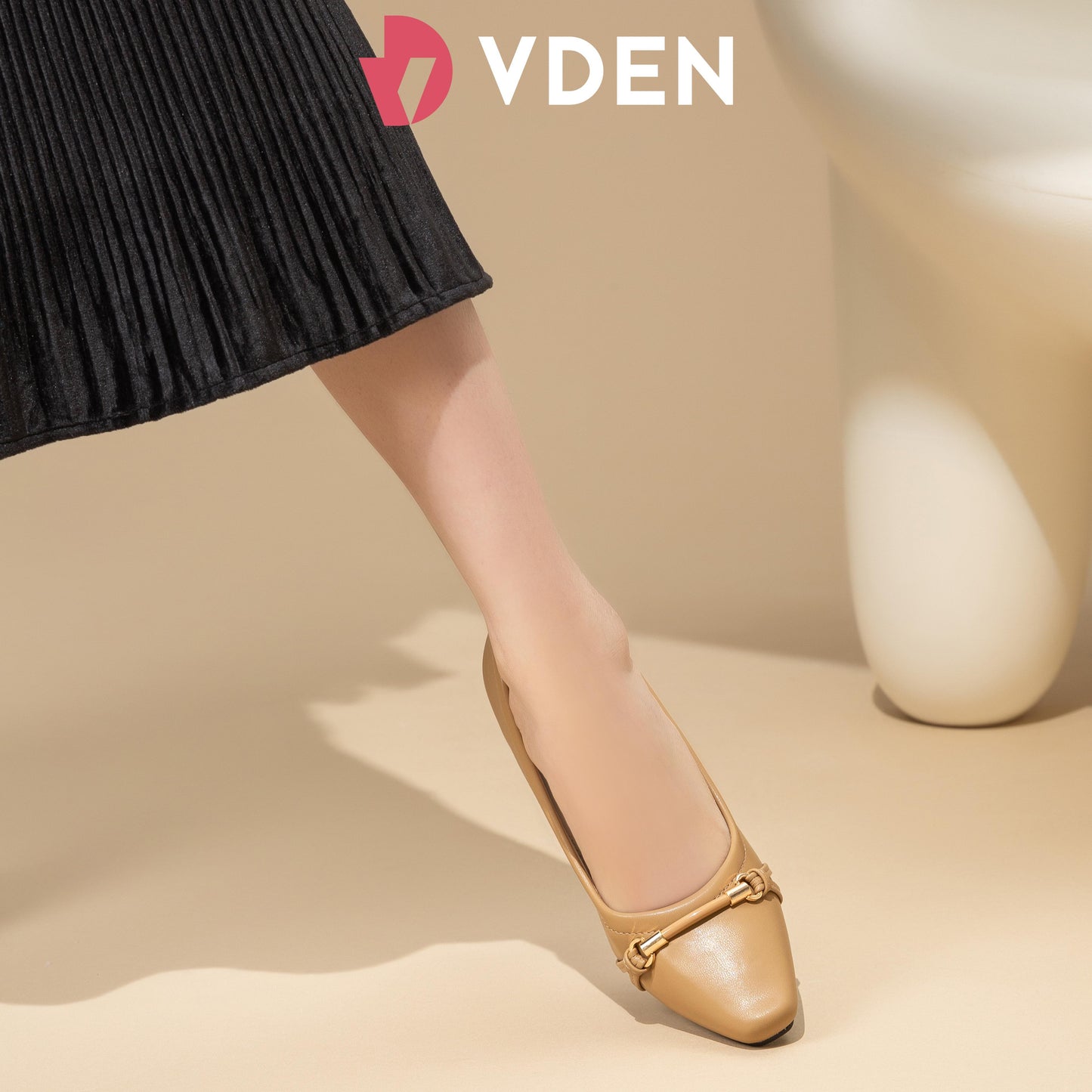 VDEN Chunky Heel Casual Women's Shoes Pumps Leather Comfortable Square Toe Shoes 1.9INCH/5CM 523-A114 Korean StyleS Simple Office Heels Thick Heel Women's Shoes Old Money Style Heels Shoes