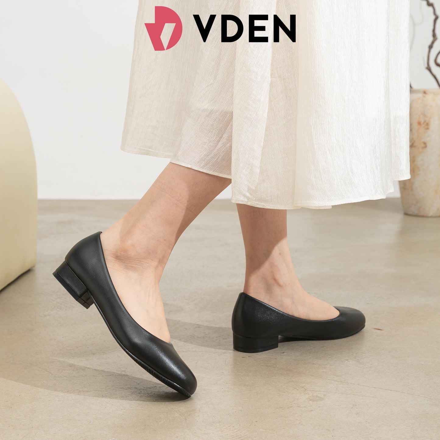 VDEN Women's Black Leather Low Heel Pumps 1INCH/2.5CM 6123-4A Comfortable Slip-On Office Formal Work Shoes Anti-Slip Round Toe Casual Flats Women's Round Toe Black Leather Block Heel Pump Shoes Women's Formal Black Leather Shoes Office Work School Shoes