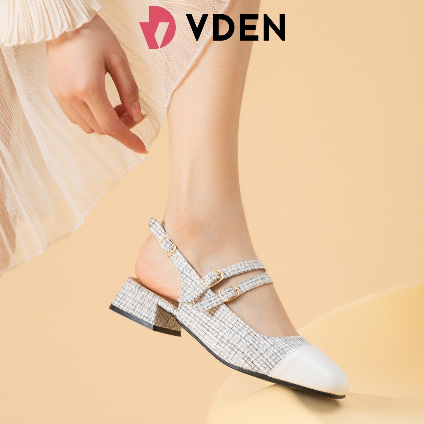 VDEN Women Ankle Strap Low Cuban Heel  Sandals Elegant Closed Toe 1.1INCH/3CM 2335-45 Walking Shoes Footwear Summer Comfort Round Toe Korean Mary Jane Color Matching Sandals Slingback Sole Thick Heels Shoes