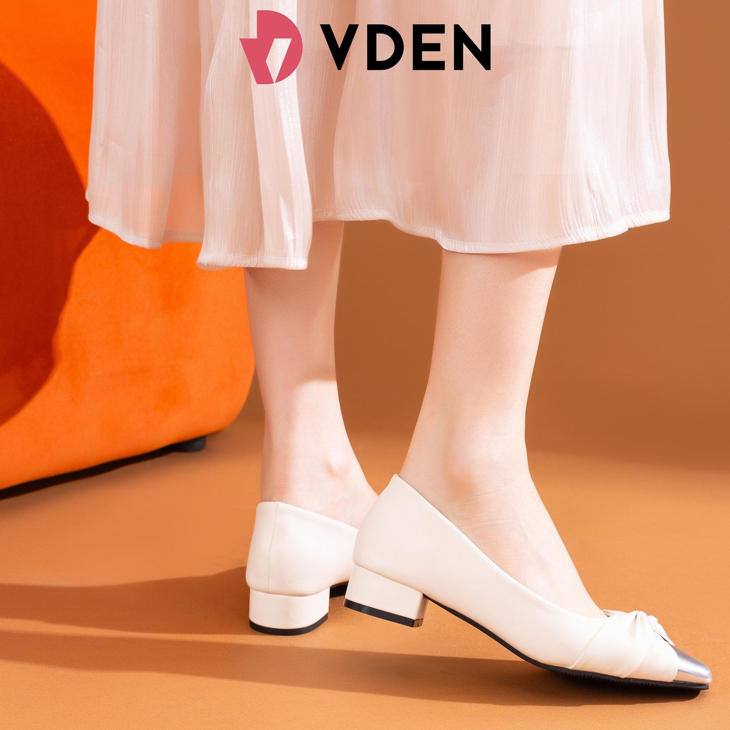 VDEN Pleated Chunky Heels For Women 3CM/1.1INCH X366-1 Retro Color Block Heel Slip-on Shoes Classy Versatile Office Women's Shoes