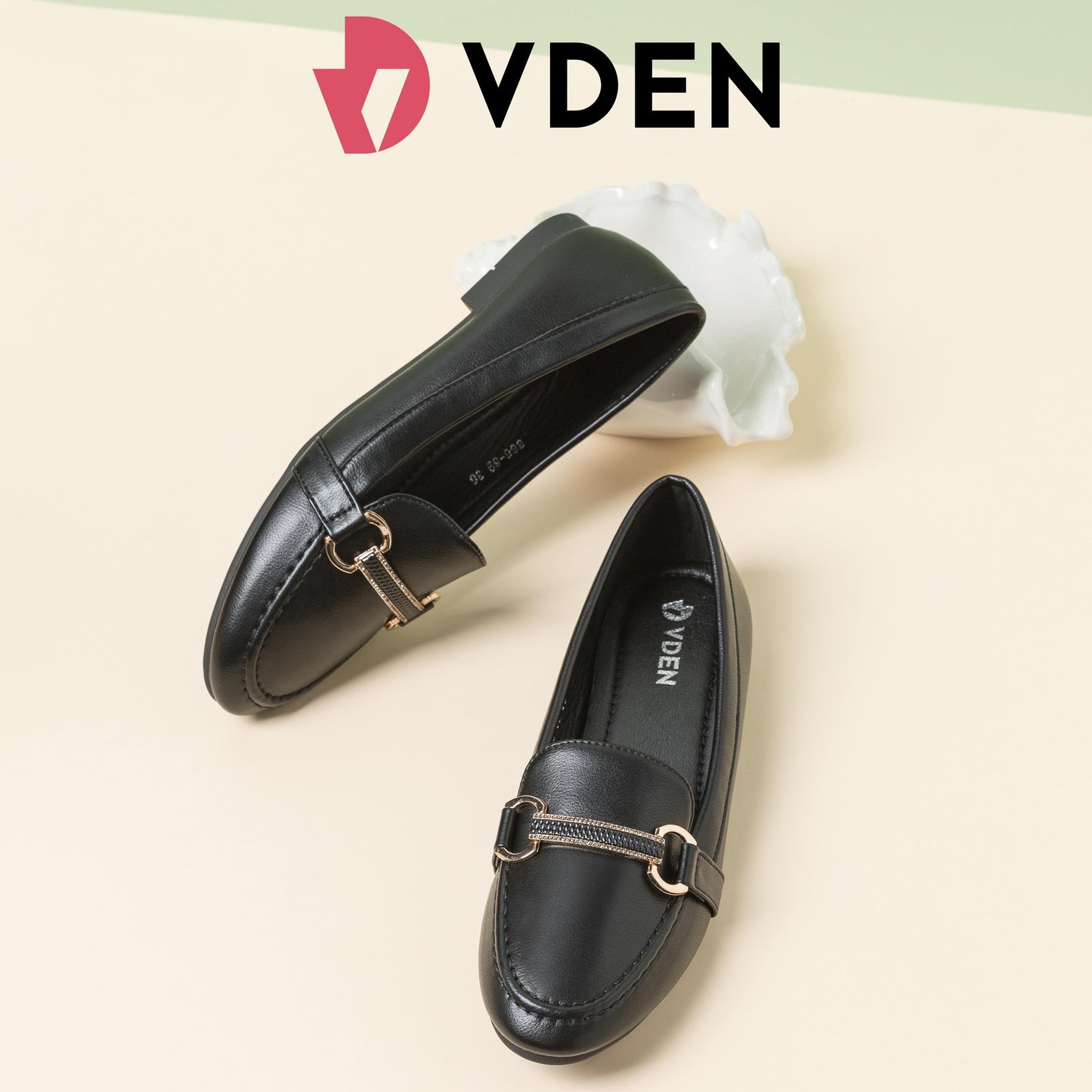 VDEN Women 666-59 Simple Matte Flat Loafers Flat Heel (Less than 1 cm)