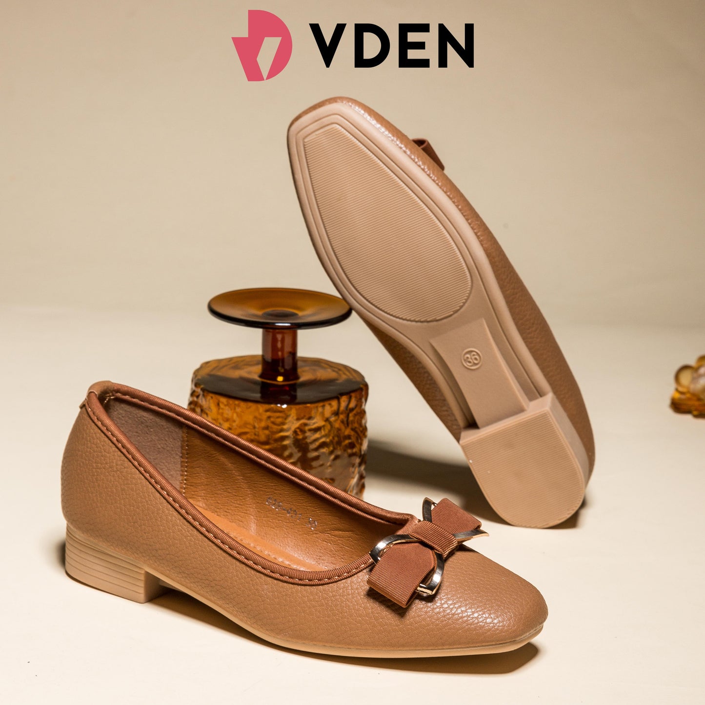 VDEN Women's Elegant Bow Shoes Women Square Toe Shoes For Women 1INCH/2.5CM 628-431 Square Toe Slip-on Shoes For Women Comfortable Commuting Office Shoes Soft Sole Walking Shoes Bowknot Decorated Low Thick Heels Square Toe Shoes For Women