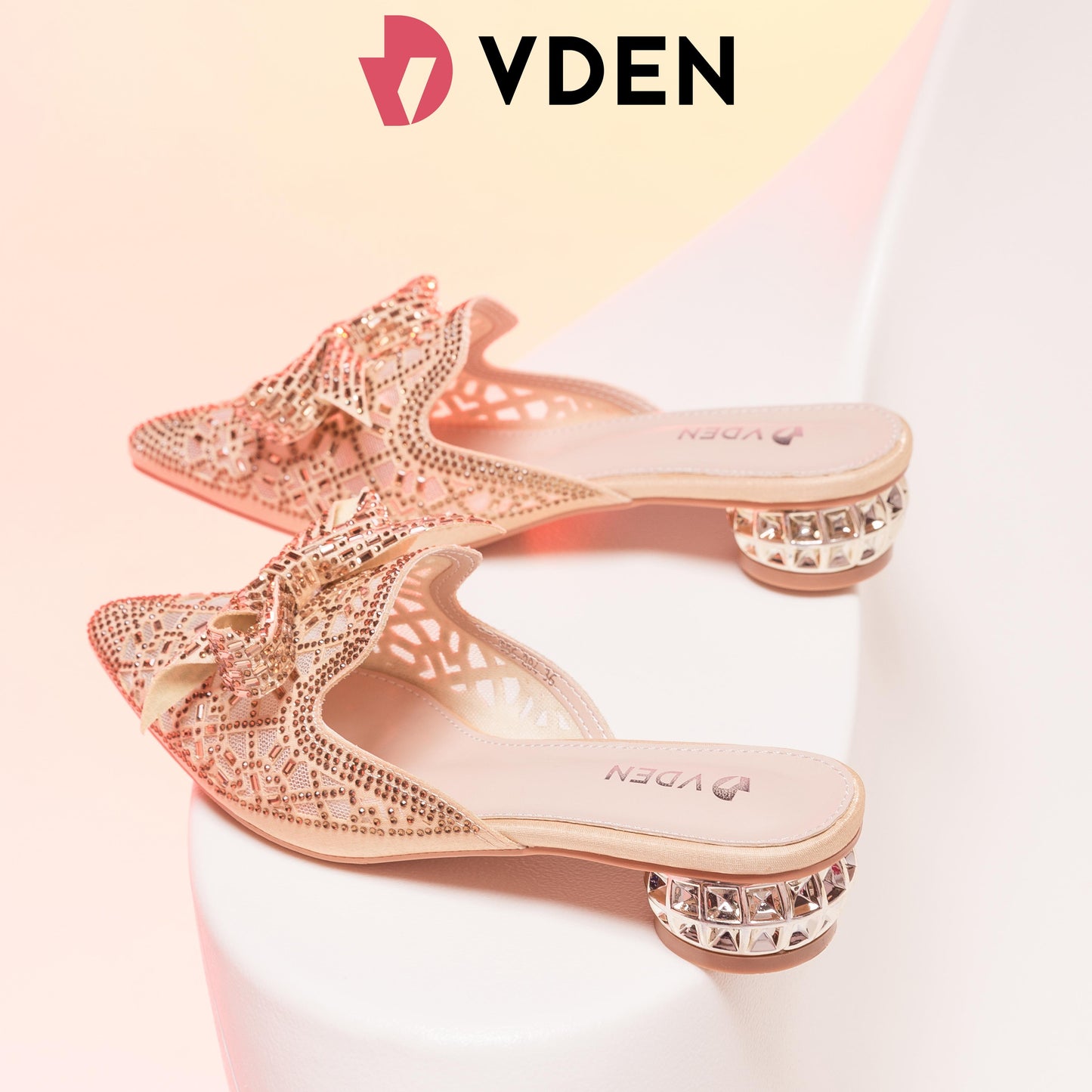 VDEN Trendy Bow-Knot Light weight Slide Slip-ons Stack Heel Pumps Sandals (add 1 size) (3 cm/1.2 Inch heels) 555-284