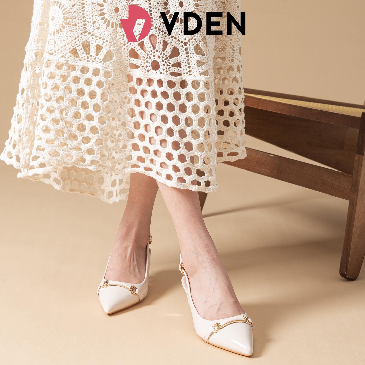 VDEN Patent Pointed-Toe Slingback Heels For Women 2.5INCH/6.4CM 6720-1 Korean Patent Leather Kitten Heels Women's Elegant Pointed Toe Slingback Sandals Fashion Comfort Walking Shoes