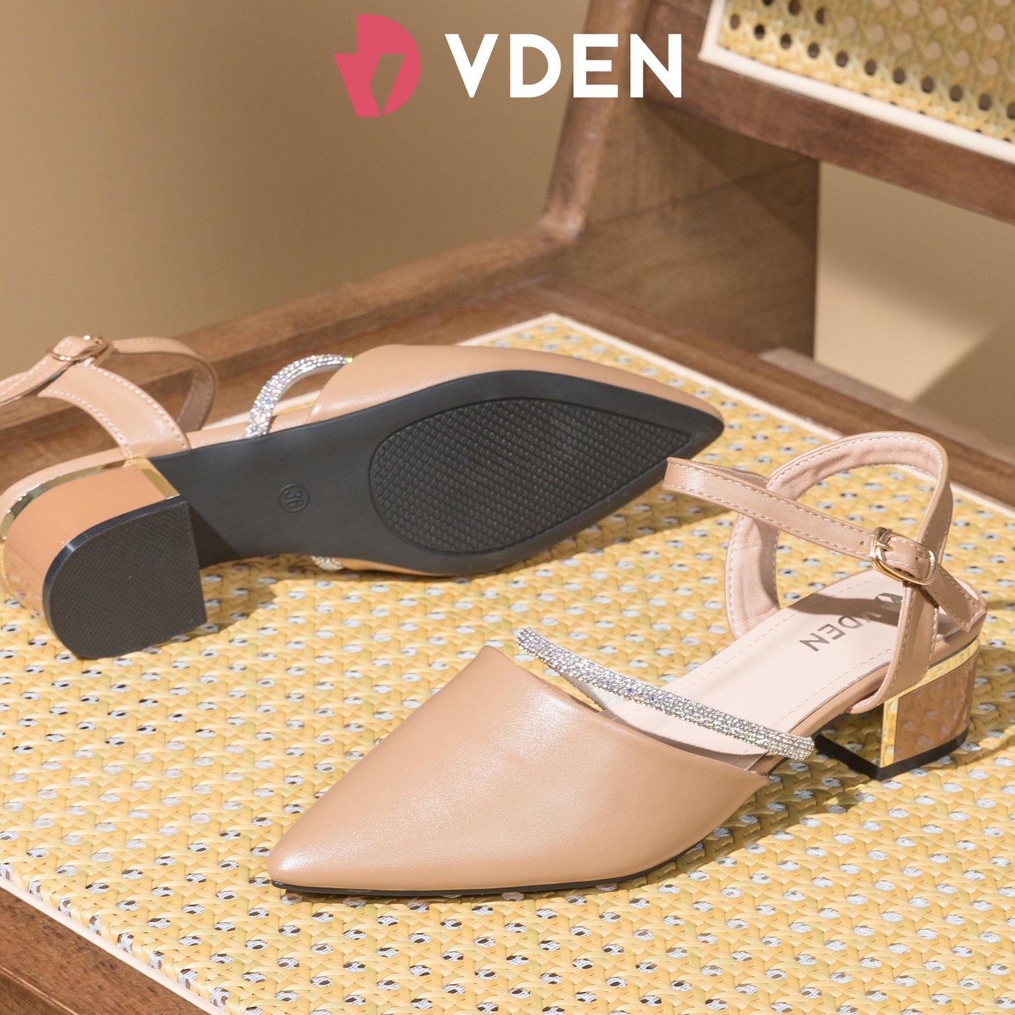 VDEN Slingback heels Pointed Toe for Women 1.5INCH/4CM 1169 Simple Solid Color Pointed Toe Rhinestone Block Heel Sandals