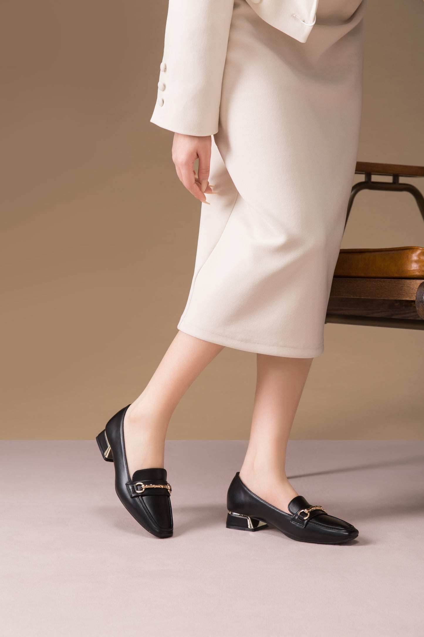 VDEN Square-toe Loafers For Women (F78-284) Slip-Ons 2024 New Retro Genuine Leather Thick Heel French