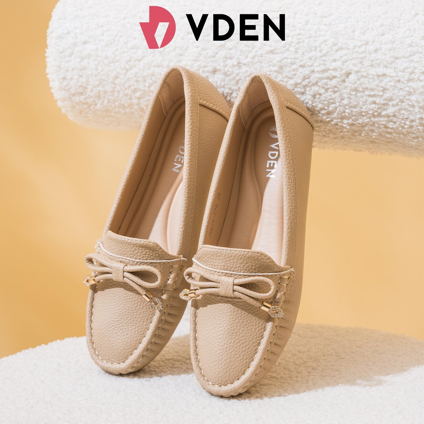 VDEN Women‘s Flat Slip-on Loafers Cream Chalk Leather Shoes For Women 0.8INCH/2CM Z6678-Z7B VDEN Ladies Loafers Shoes Women‘s Flats Pumps Slip On Office Work School Shoes Square Toe Flat Loafers Slip On With Rhinestones For Commuting Office Women's Shoes