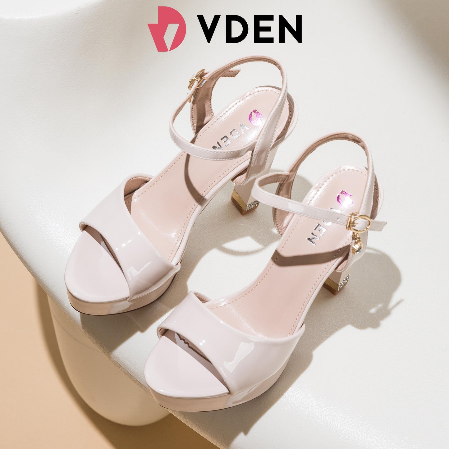 VDEN Ladies Open Toe Platform High Heels Solid Color Summer Party Sandals 5INCH/12.5CM HS991-1 Korean Style Charm Heels | Elegant Platform Sandals with Pendant Elegant Block Heels with Pendant Strap | Pang-OOTD & Special Days