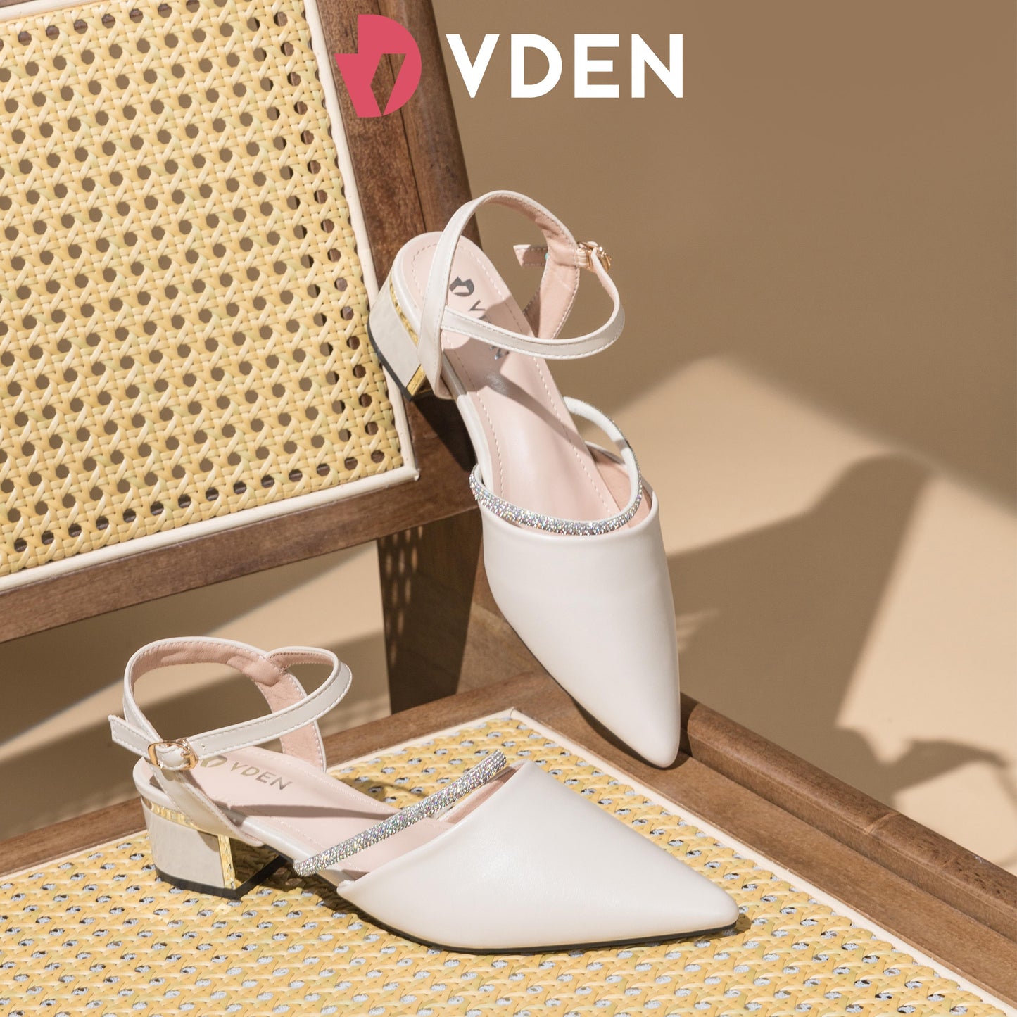 VDEN Slingback heels Pointed Toe for Women 1.5INCH/4CM 1169 Simple Solid Color Pointed Toe Rhinestone Block Heel Sandals