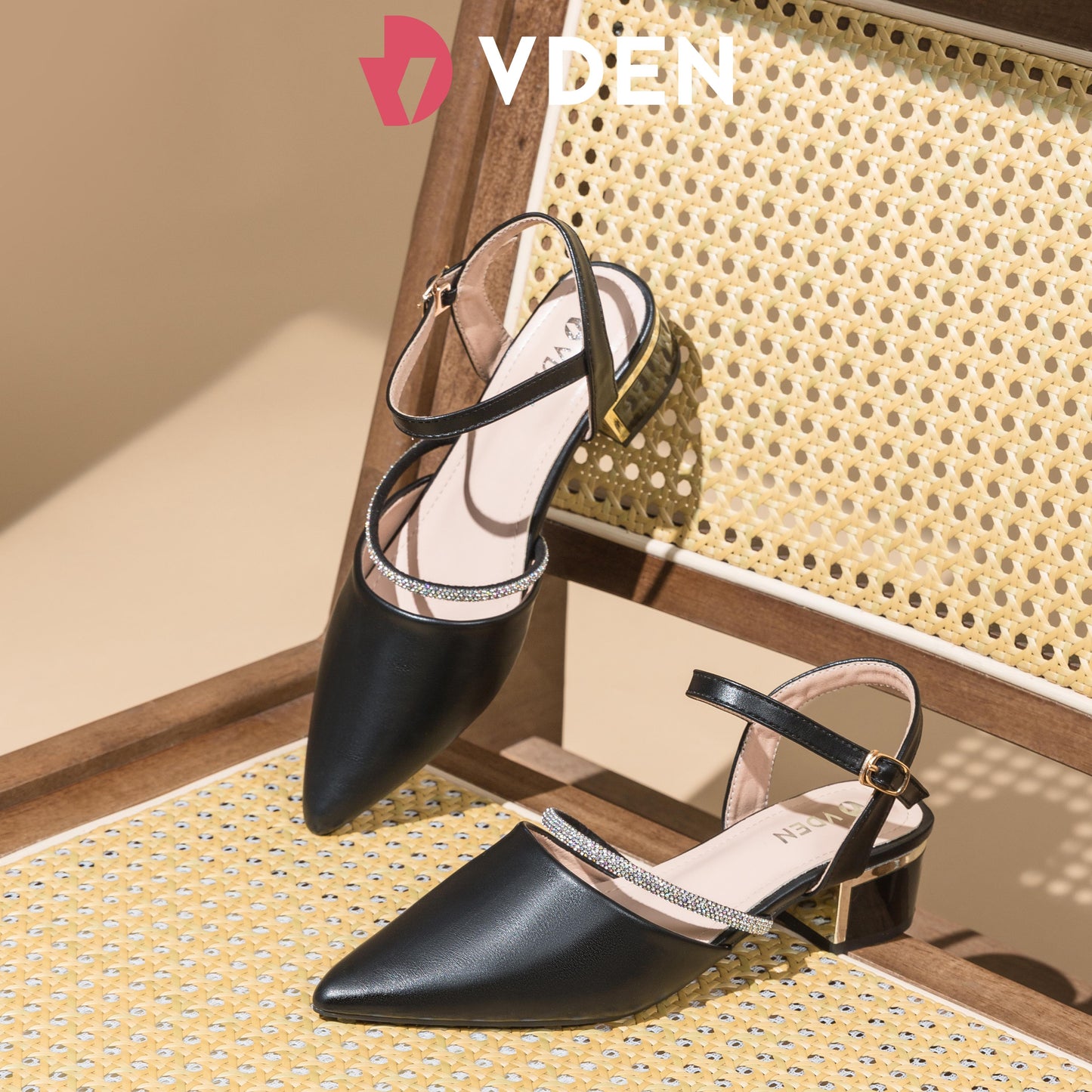 VDEN Slingback heels Pointed Toe for Women 1.5INCH/4CM 1169 Simple Solid Color Pointed Toe Rhinestone Block Heel Sandals