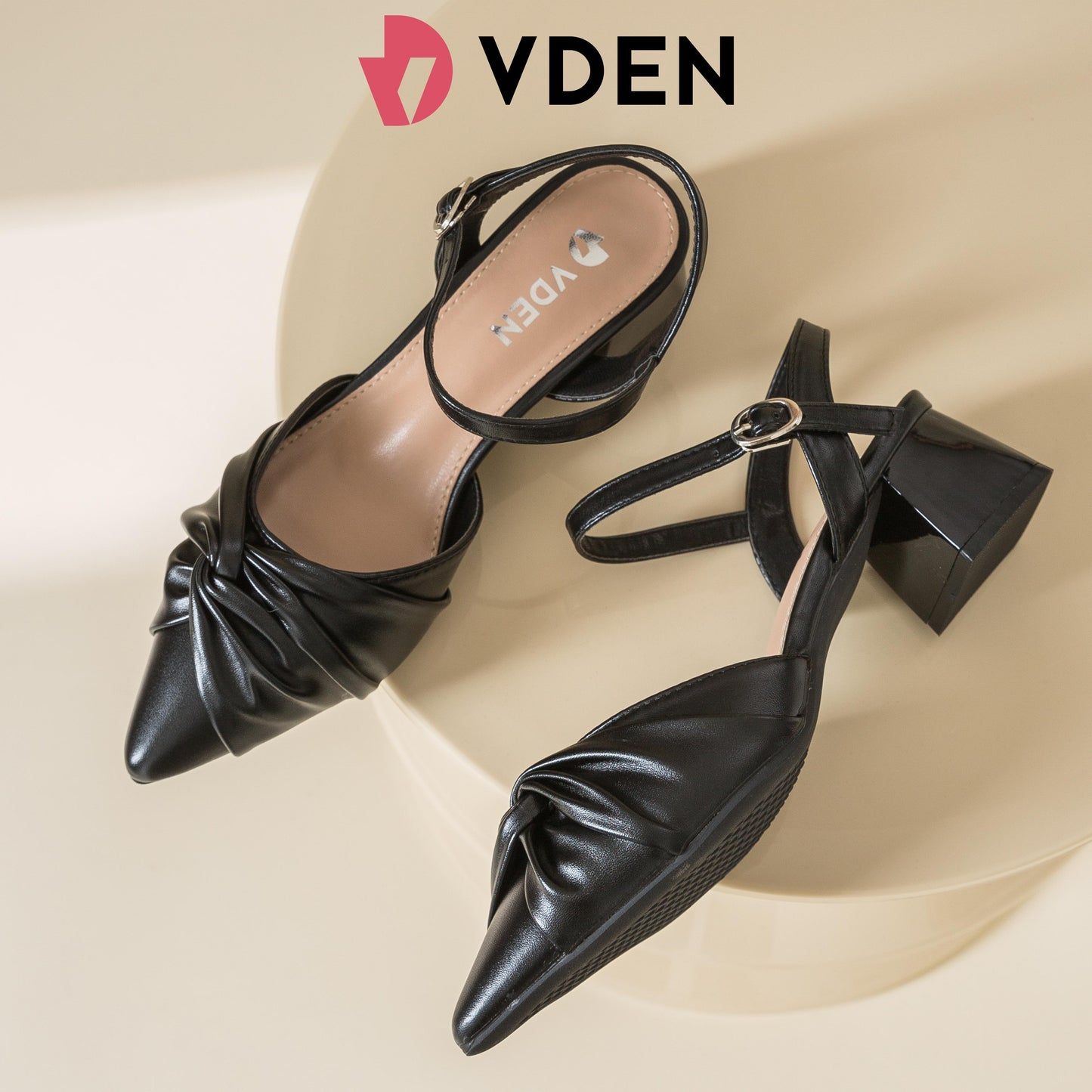VDEN Elegant Pleated Pointed Toe Block Heels For Women 1.7INCH/4.5CM H038 Retro Style Pleated Strap Pumps Comfortable Block Heel ShoesSlingback Heeled Shoes With Pleated Detail Chic Slingback Pleated Heeled Sandals Chic Slingback Pleated Heeled Sandals
