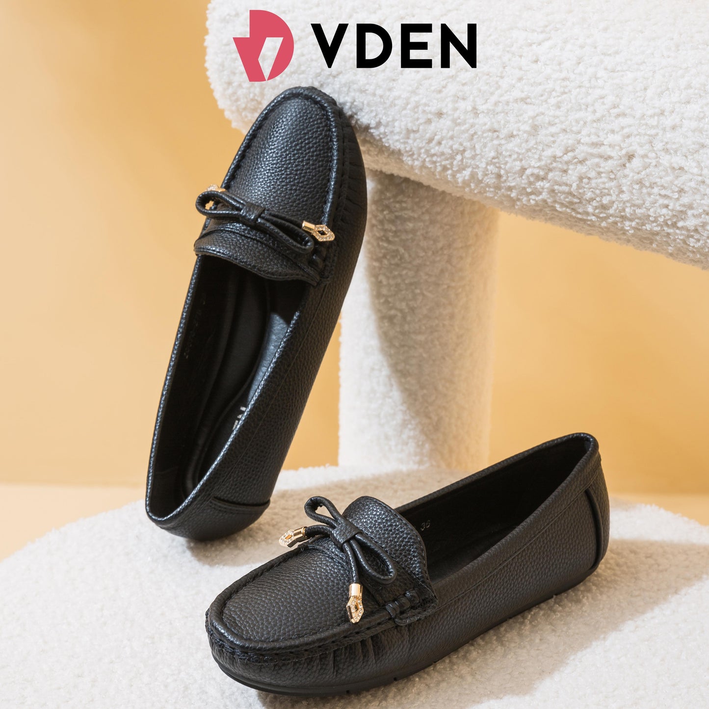 VDEN Women‘s Flat Slip-on Loafers Cream Chalk Leather Shoes For Women 0.8INCH/2CM Z6678-Z7B VDEN Ladies Loafers Shoes Women‘s Flats Pumps Slip On Office Work School Shoes Square Toe Flat Loafers Slip On With Rhinestones For Commuting Office Women's Shoes