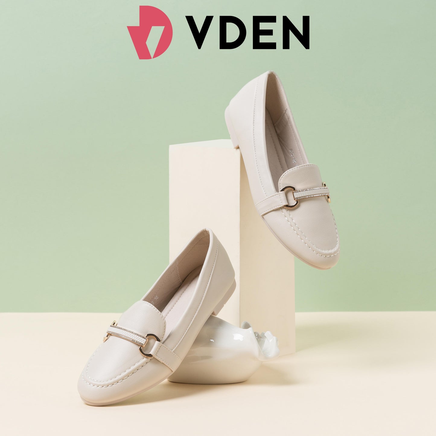 VDEN Women 666-59 Simple Matte Flat Loafers Flat Heel (Less than 1 cm)