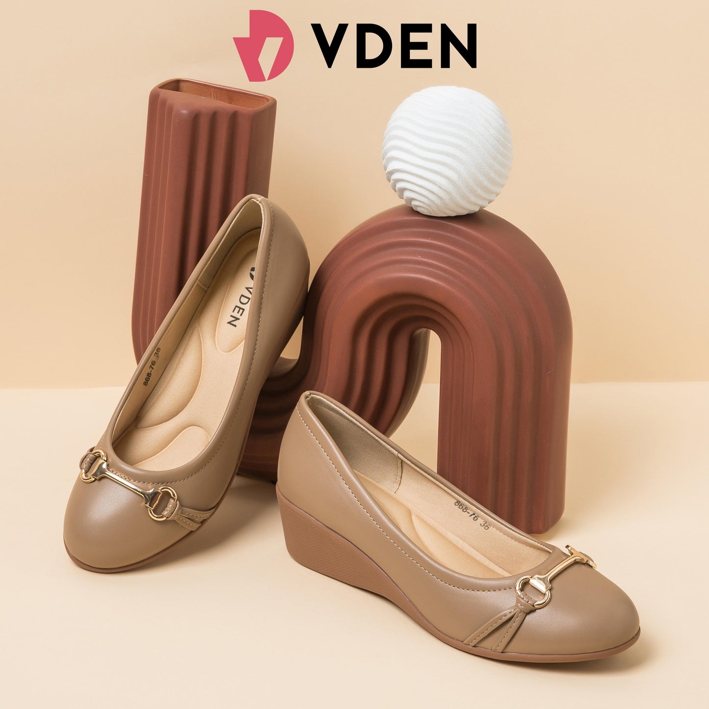 VDEN Nude Mid Heels Wedge Cap Toe Slip On Shoe for Women 2INCH/5CM 868-76 Wedge Round Toe Shoes Comfortable Work Shoes Office Shoes For Women