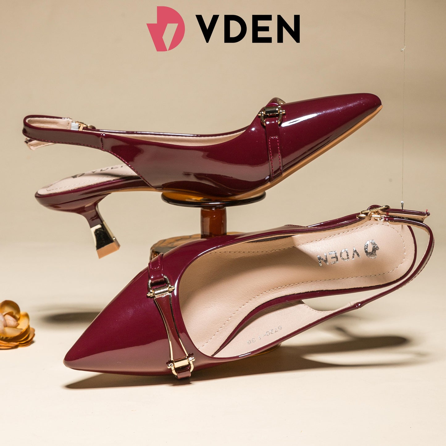 VDEN Patent Pointed-Toe Slingback Heels For Women 2.5INCH/6.4CM 6720-1 Korean Patent Leather Kitten Heels Women's Elegant Pointed Toe Slingback Sandals Fashion Comfort Walking Shoes