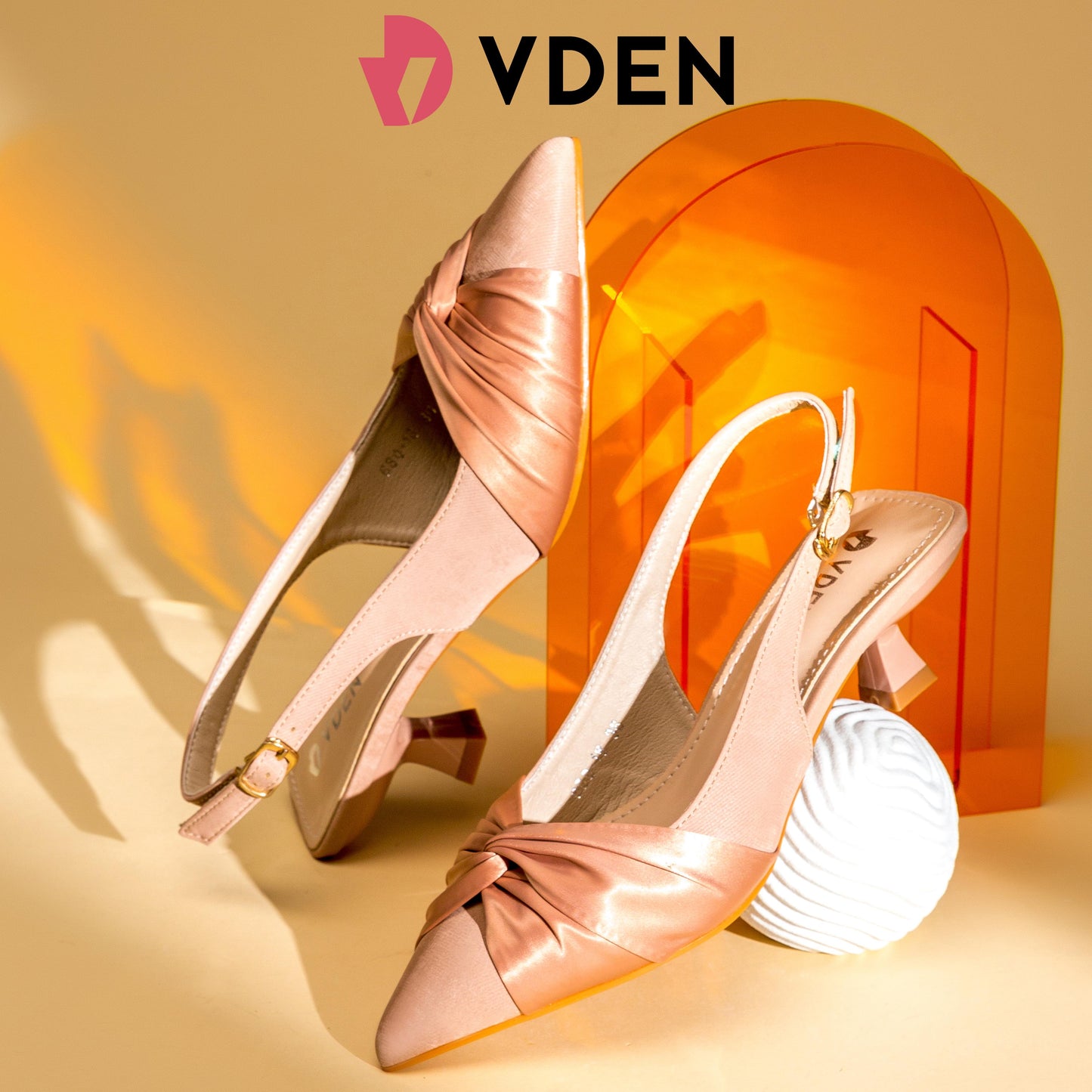 VDEN Women Slingback Shoes With Buckle Design Pointed Toe mid heel 2INCH/5CM 680-18 Elegant Satin Upper Decoration French Simple Stiletto Shoes